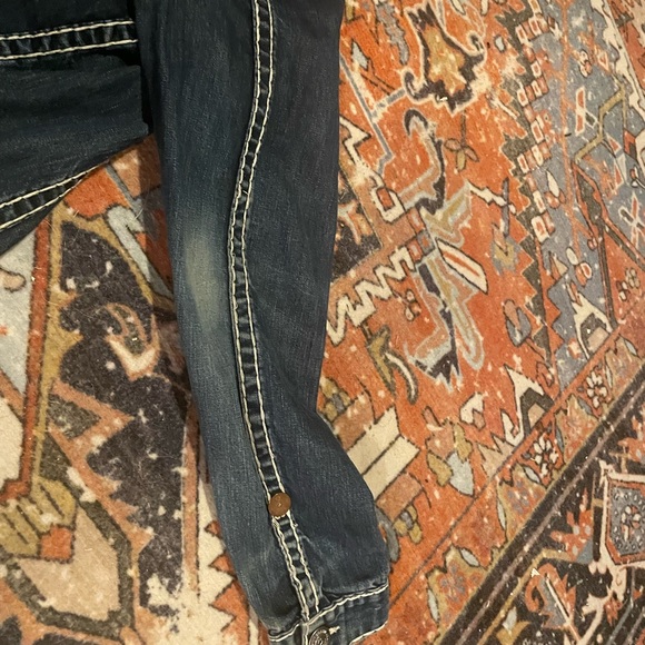 True Religion Men's Jimmy Super T Denim  Distressed Jean Jacket Size XL - Picture 8 of 9